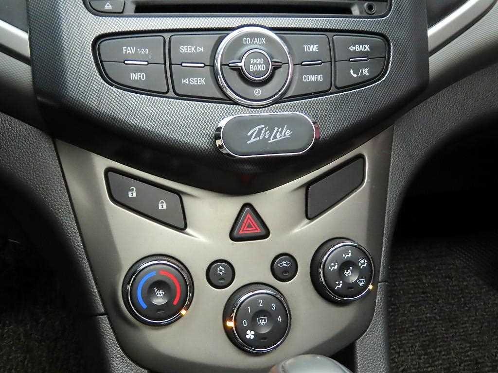 Chevrolet Abeo - Vista 10