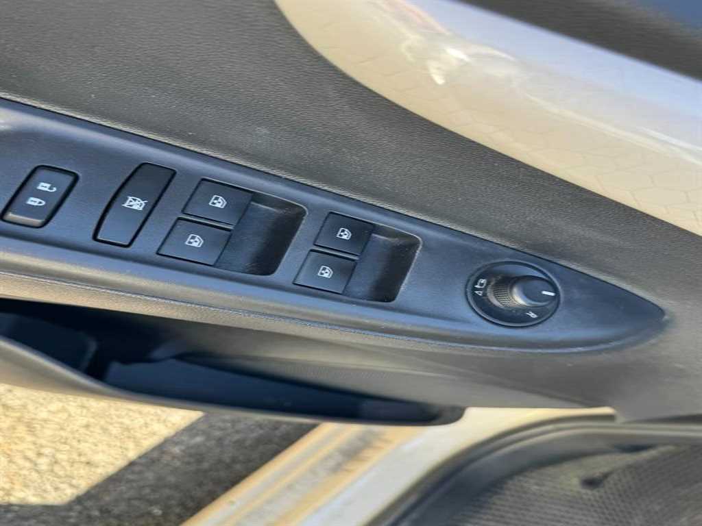 Chevrolet Spark - Vista 6