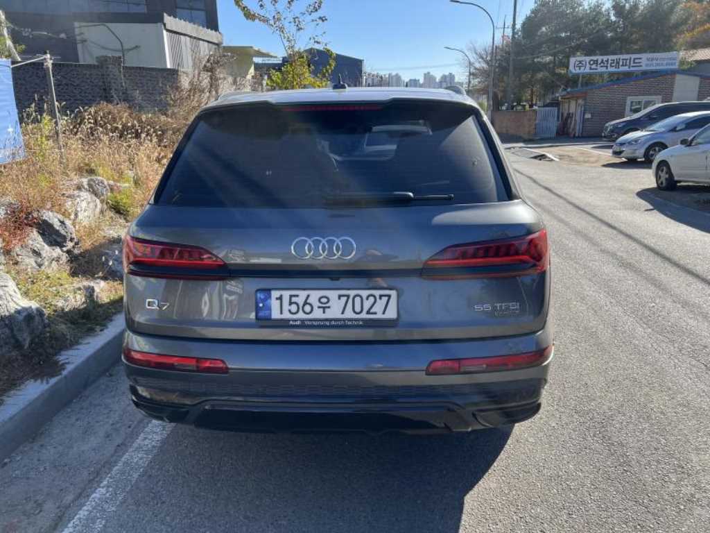 Audi Q7 - Vista 5