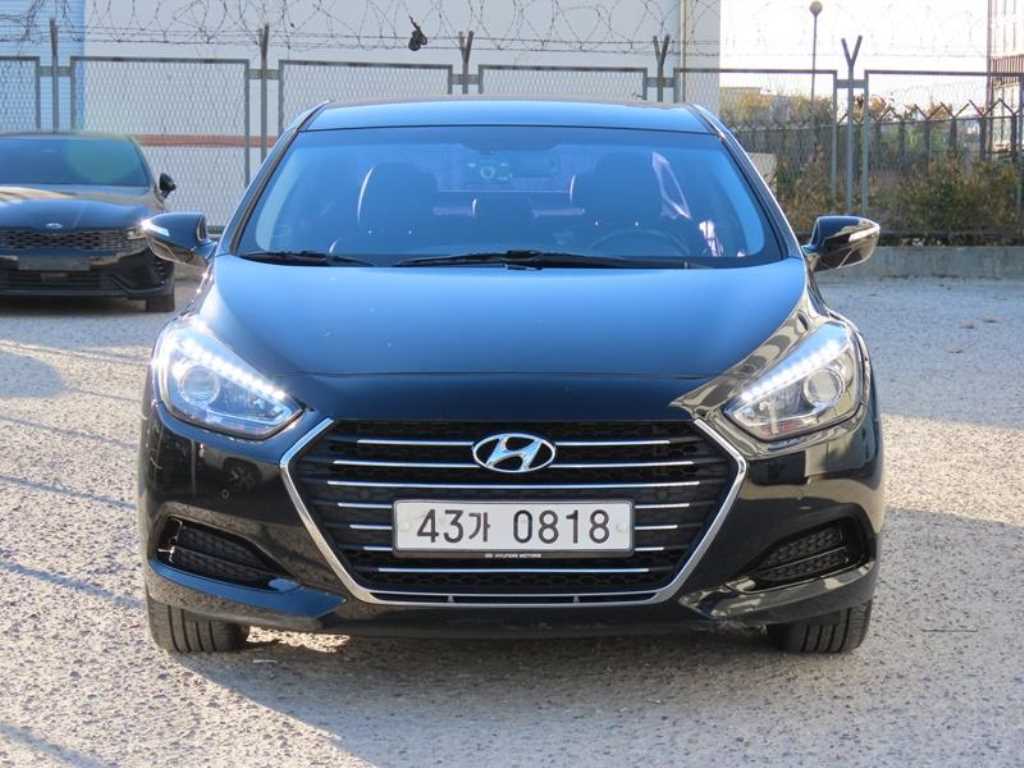 HYUNDAI i40 2016 Negro - Importación desde Corea - HF Imports Iquique - Foto 1