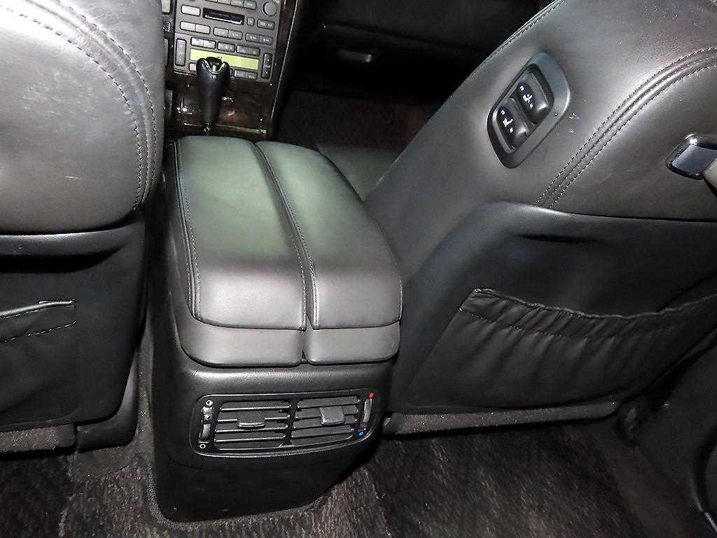 HYUNDAI Equus 2007 Negro - Importación desde Corea - HF Imports Iquique - Foto 13