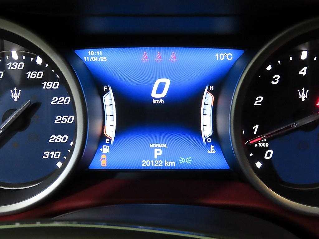 Maserati Ghibli - Vista 9