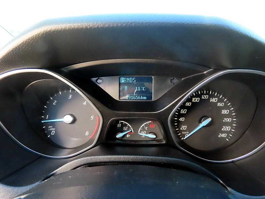 Ford Focus - Vista 9