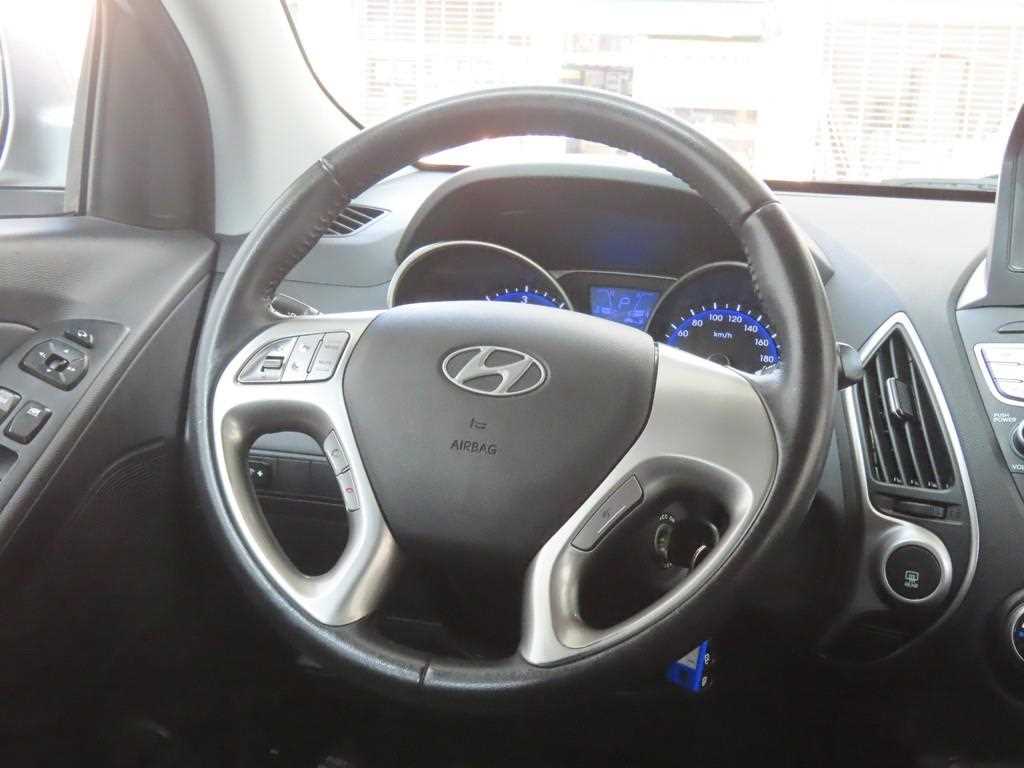 HYUNDAI Tucson 2010 Gris - Importación desde Corea - HF Imports Iquique - Foto 15