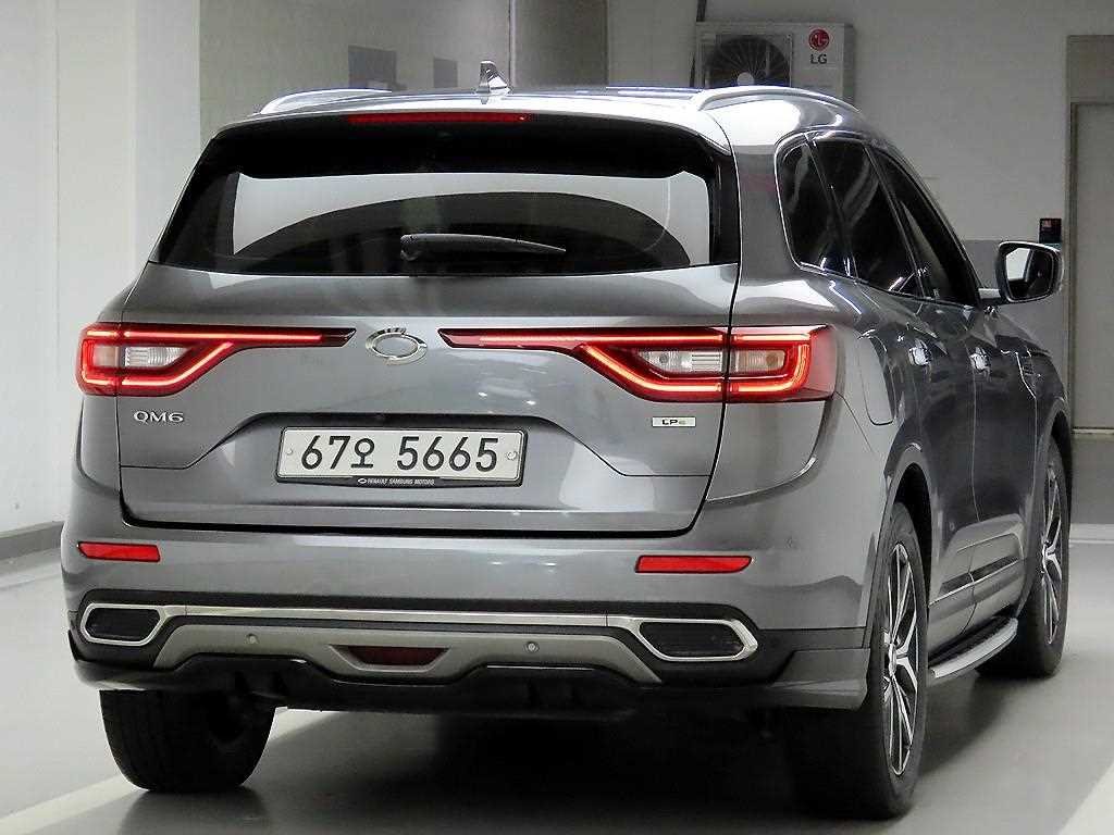 SAMSUNG QM6 - Vista 4