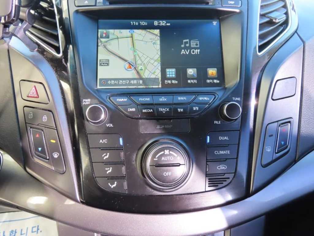 HYUNDAI i40 2016 Negro - Importación desde Corea - HF Imports Iquique - Foto 15