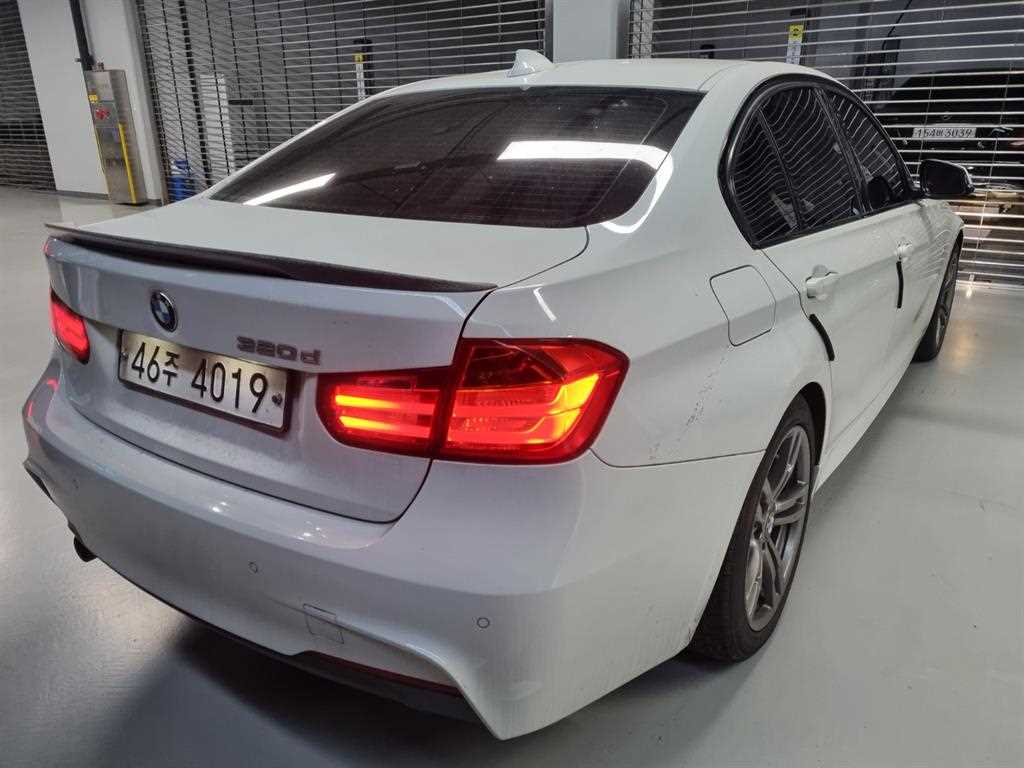 BMW 3 series - Vista 4