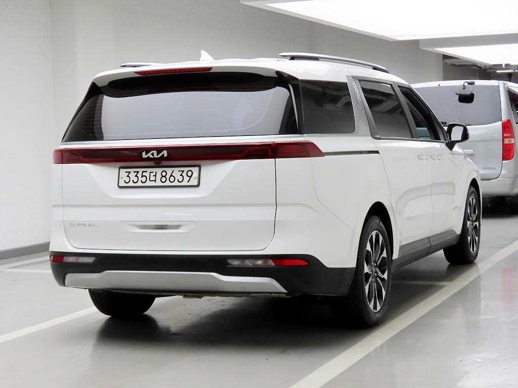 KIA Carnival - Vista 4