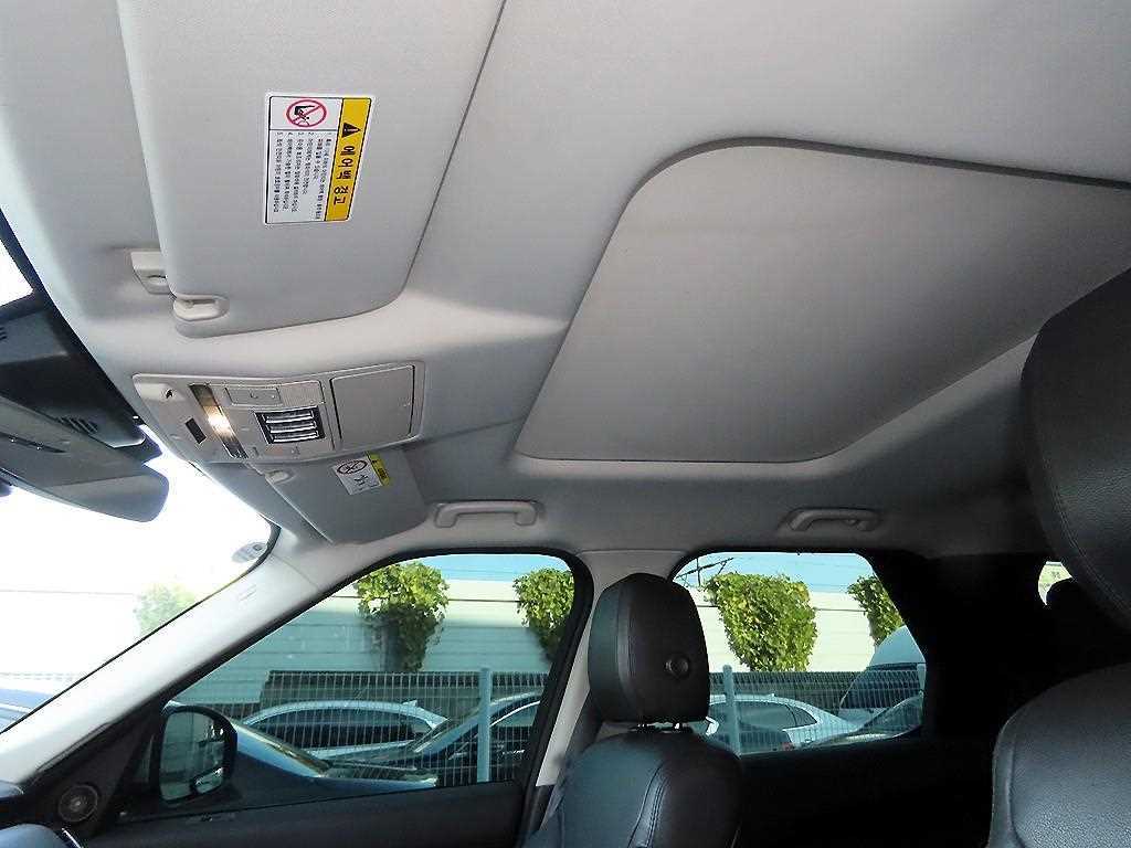 Land Rover Discovery 2019 Blanco - Importación desde Corea - HF Imports Iquique - Foto 18