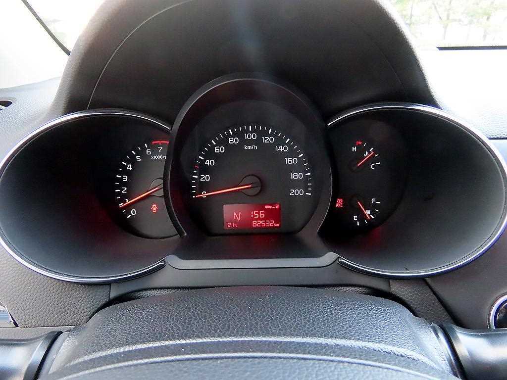 KIA Morning - Vista 8