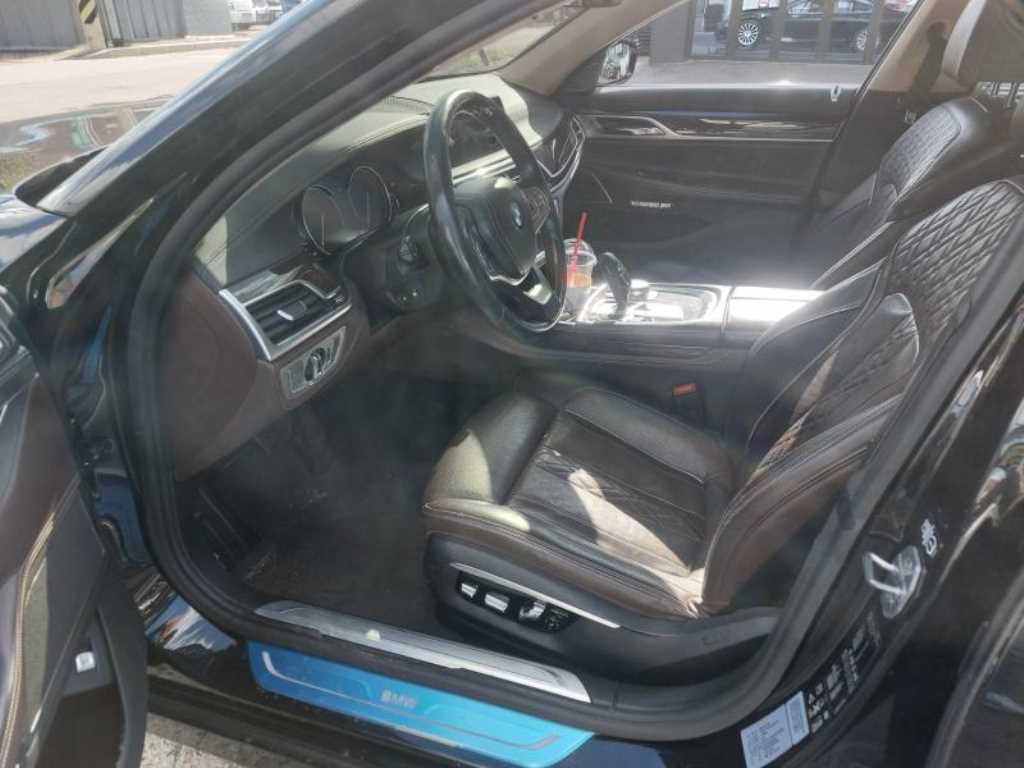 BMW 7 Series 2016 Negro - Importación desde Corea - HF Imports Iquique - Foto 15