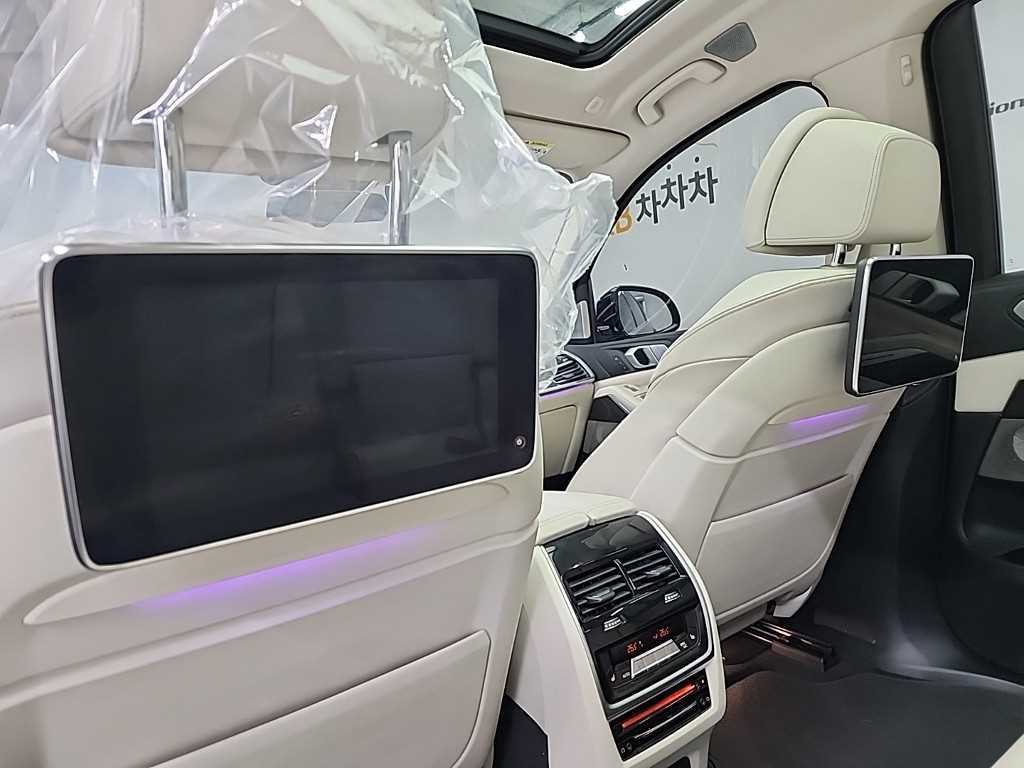 BMW X7 2022 Negro - Importación desde Corea - HF Imports Iquique - Foto 14