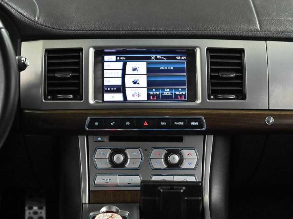 Jaguar XF 2013 Blanco - Importación desde Corea - HF Imports Iquique - Foto 13