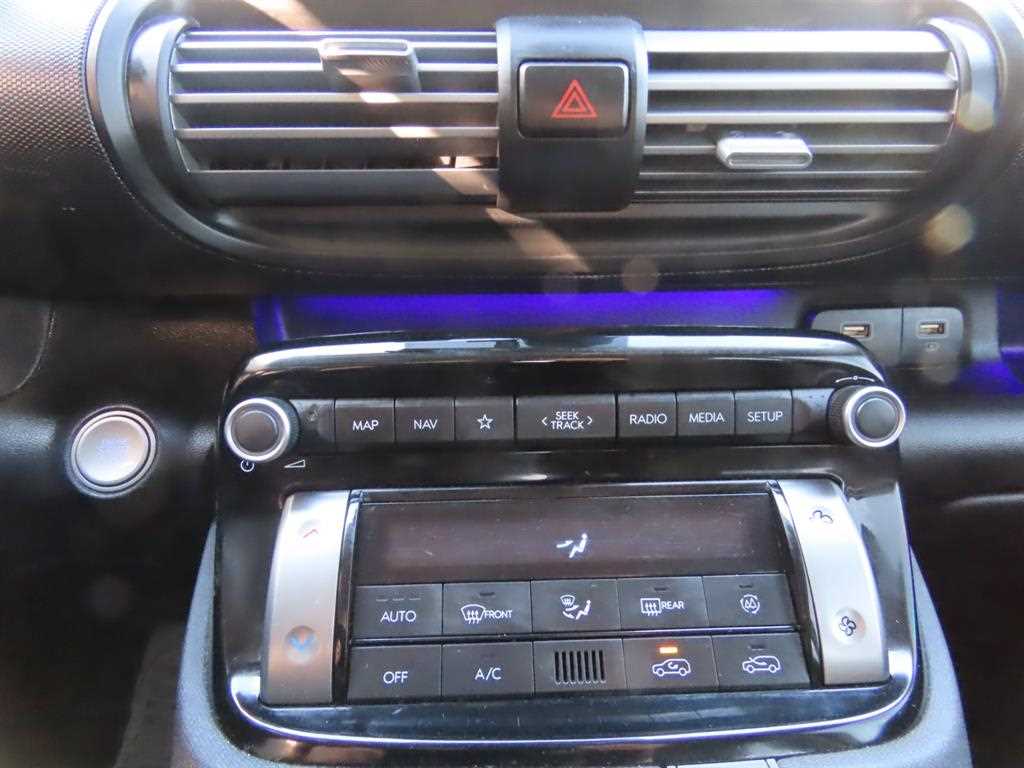 HYUNDAI Casper - Vista 10