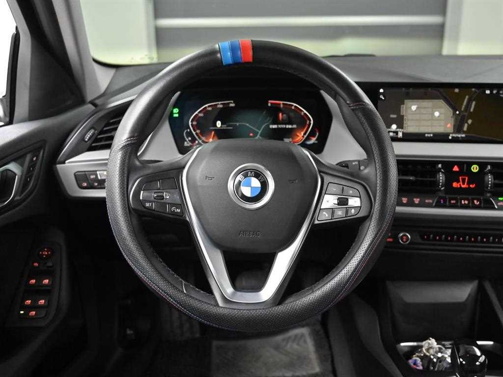 BMW 1 series 2021 Blanco - Importación desde Corea - HF Imports Iquique - Foto 13