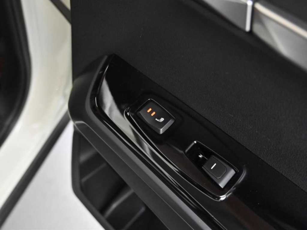 Ssangyong Torres 2023 Blanco - Importación desde Corea - HF Imports Iquique - Foto 16