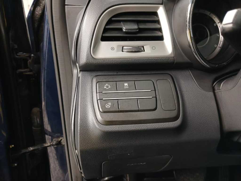 Ssangyong Tivoli - Vista 12