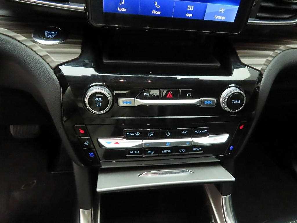 Ford Explorer - Vista 9