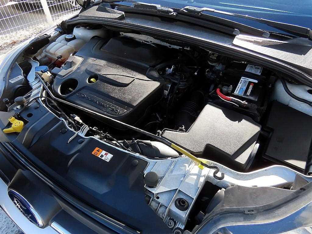 Ford Focus 2014 Blanco - Importación desde Corea - HF Imports Iquique - Foto 17