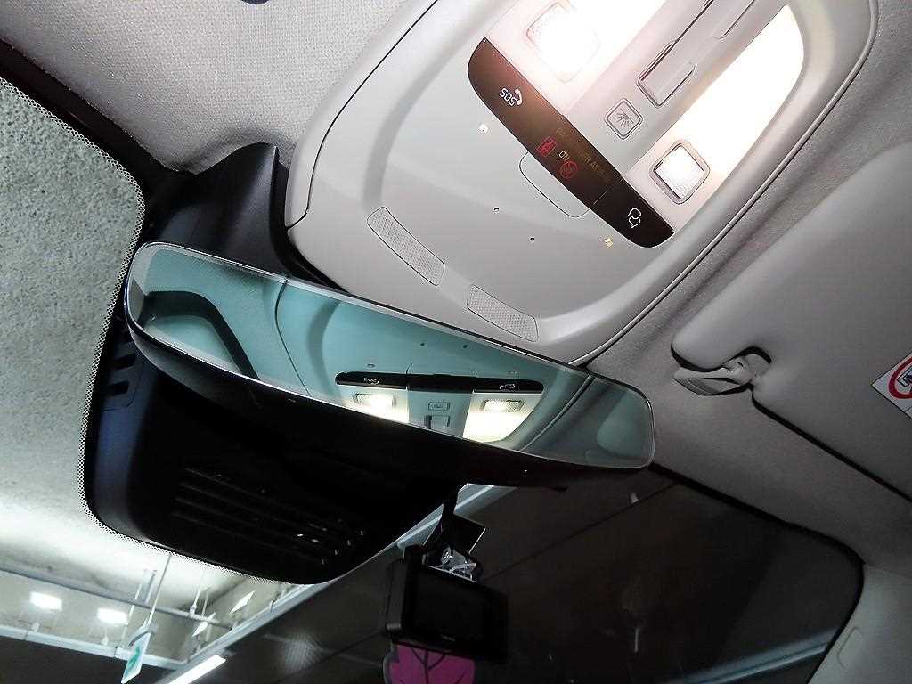 Volvo XC40 2023 Blanco - Importación desde Corea - HF Imports Iquique - Foto 14