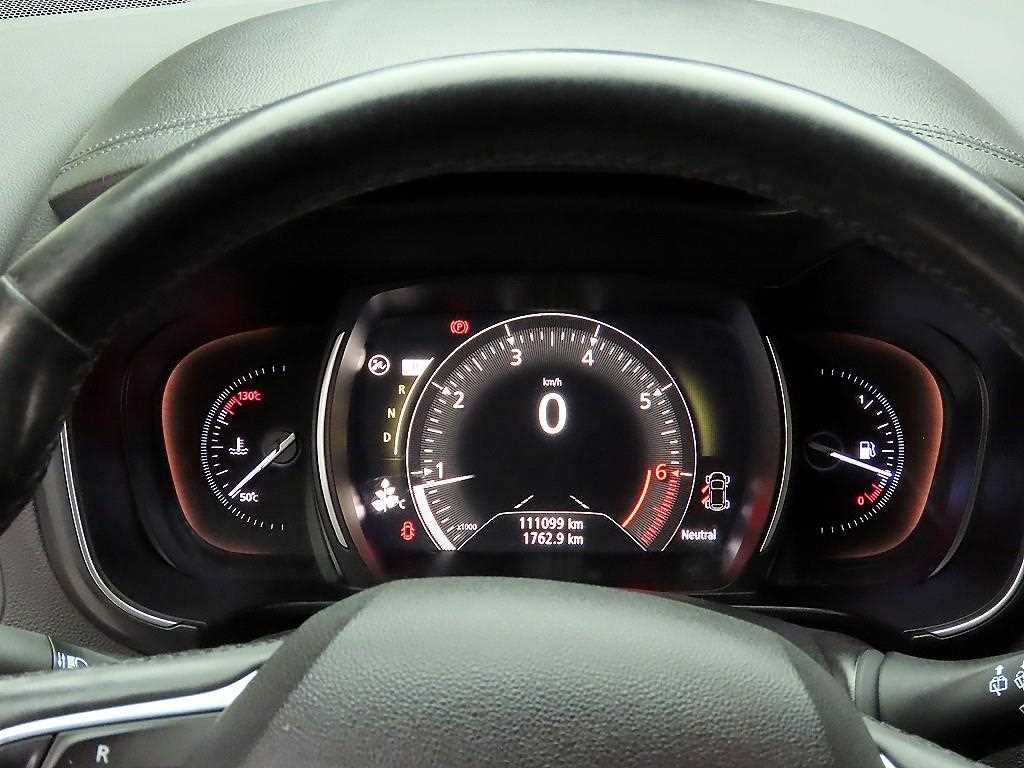 SAMSUNG QM6 - Vista 6