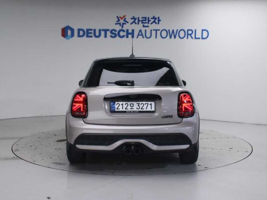 Mini Cooper - Vista 4