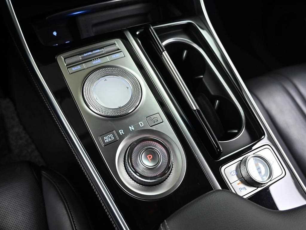 Genesis GV80 - Vista 9