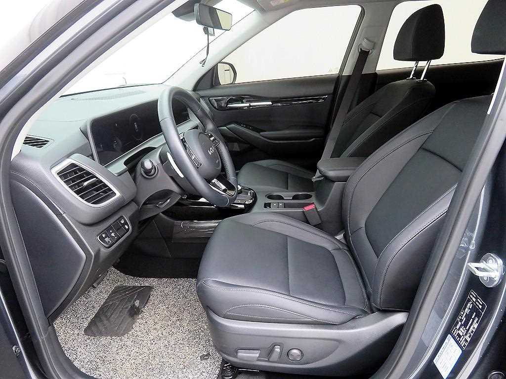 KIA Seltos - Vista 7