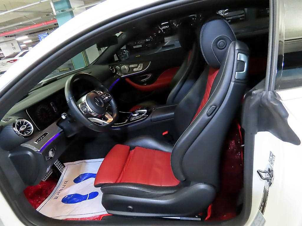 Mercedes Benz E class - Vista 6