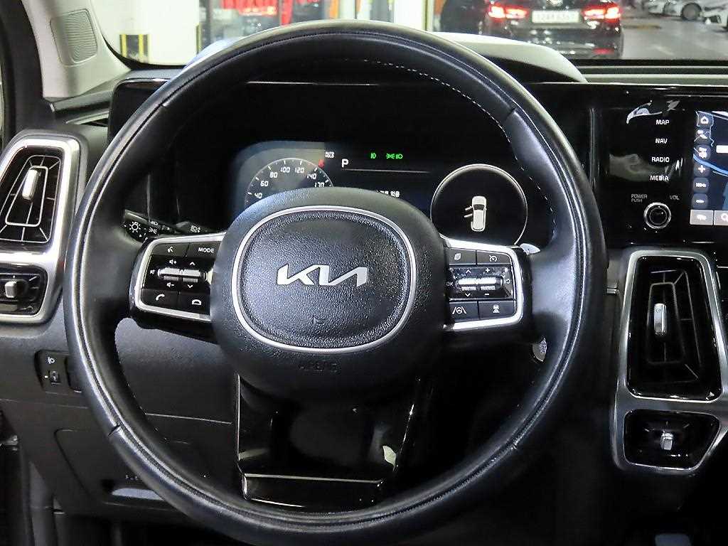 KIA Sorento - Vista 8