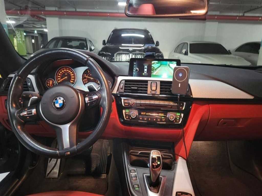 BMW 4 Series - Vista 3