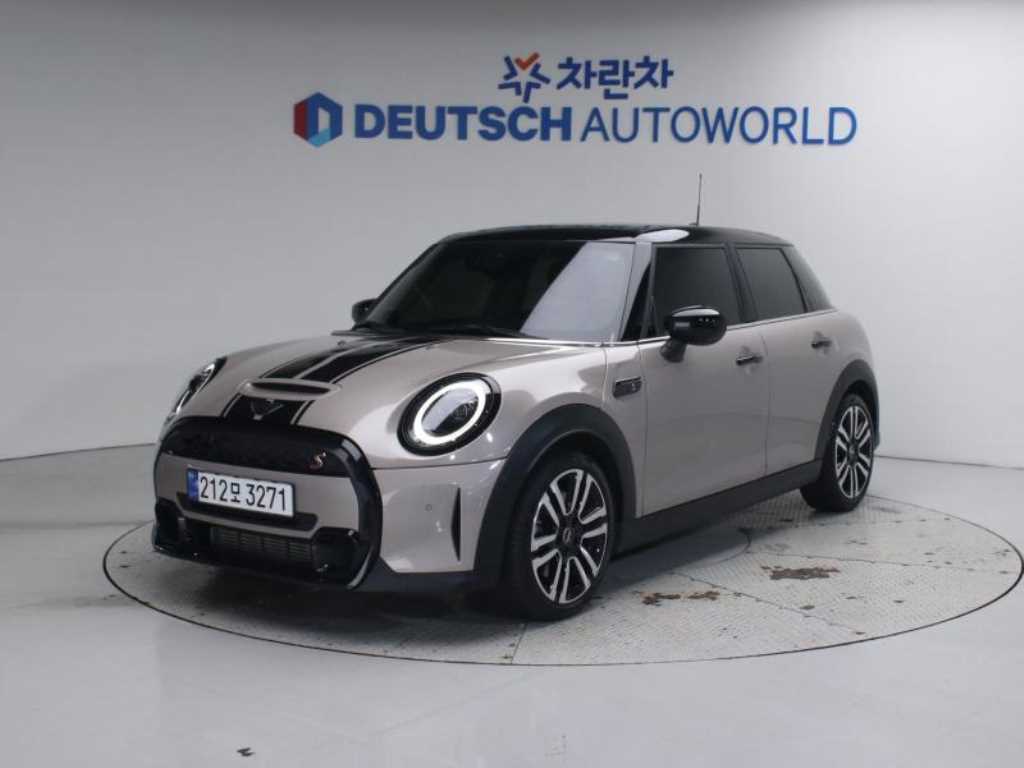 Mini Cooper 2024 - Importación desde Corea - HF Imports Iquique - Foto 1