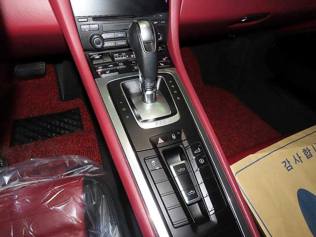 Porsche 718 2017 Negro - Importación desde Corea - HF Imports Iquique - Foto 14