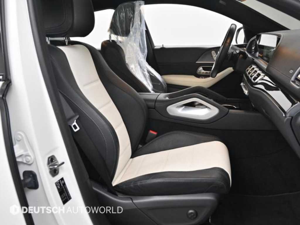 Mercedes Benz GLE Class - Vista 10