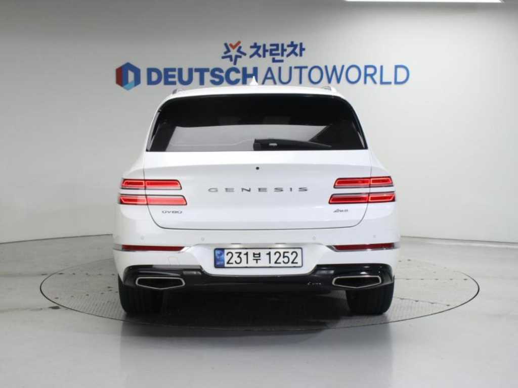 Genesis GV80 - Vista 4