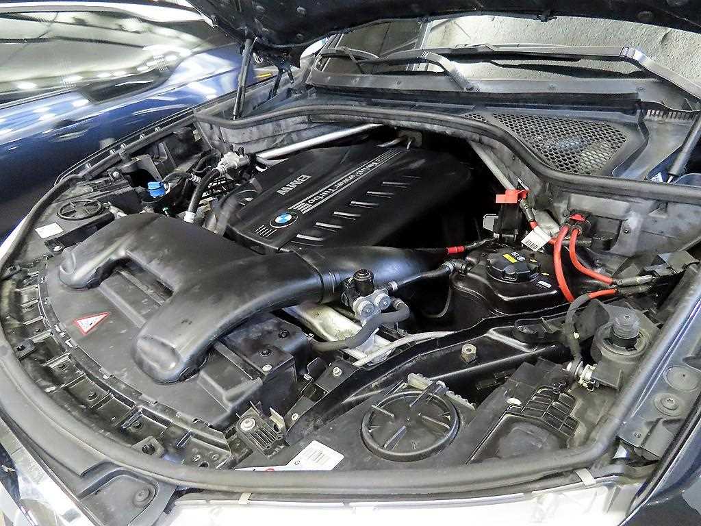 BMW X5 2015 Negro - Importación desde Corea - HF Imports Iquique - Foto 19