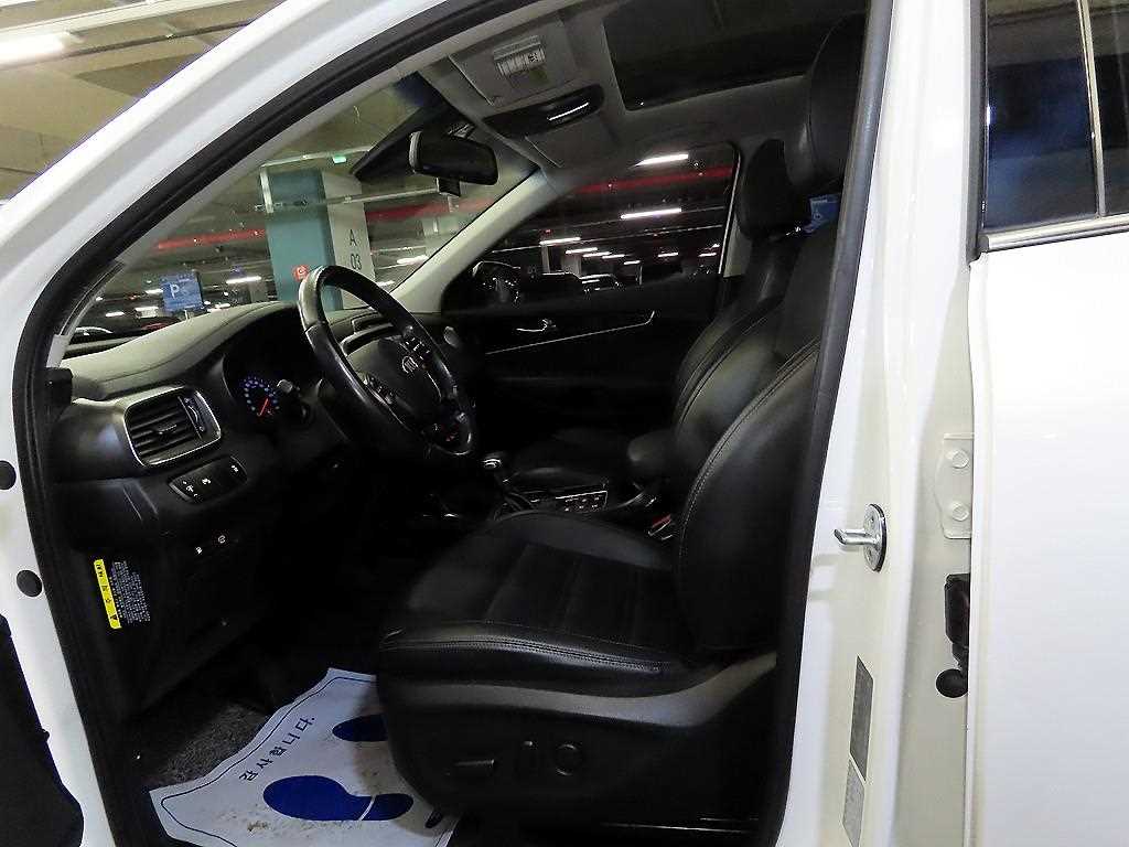 KIA Sorento - Vista 6
