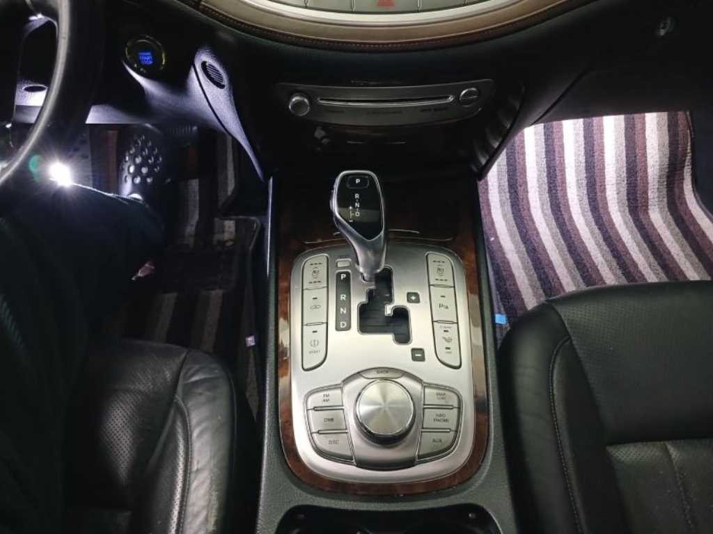 HYUNDAI Genesis 2008 Plateado - Importación desde Corea - HF Imports Iquique - Foto 15