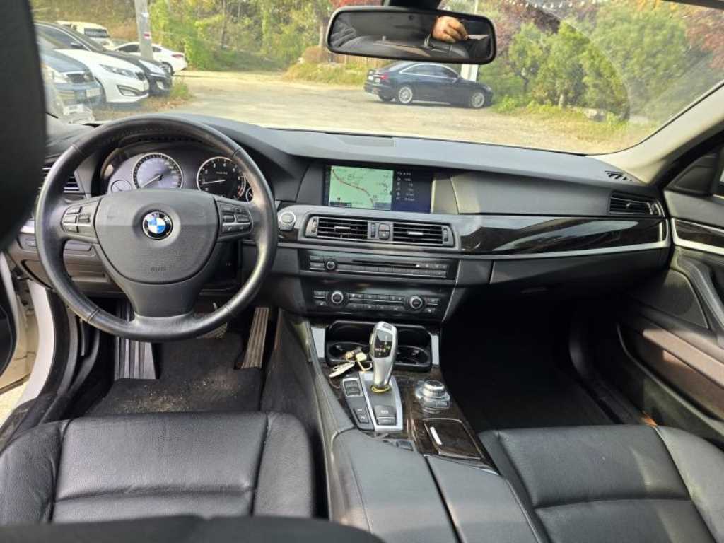 BMW 5 Series - Vista 6