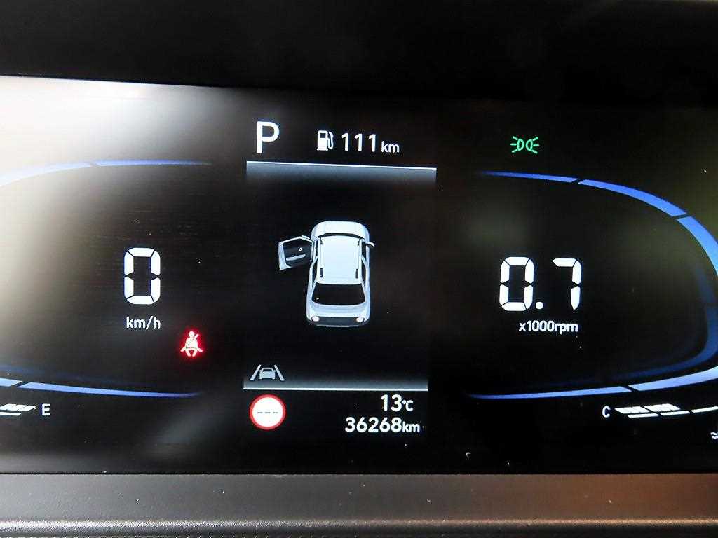 HYUNDAI Casper - Vista 8