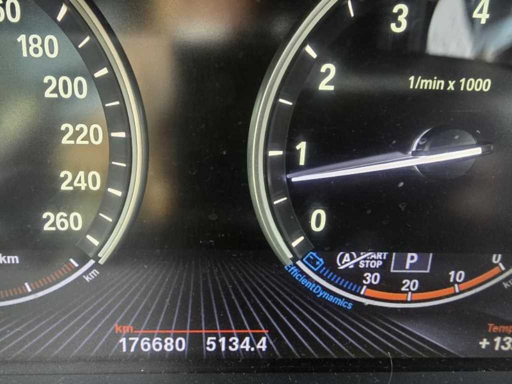 BMW 5 Series 2013 Blanco - Importación desde Corea - HF Imports Iquique - Foto 15