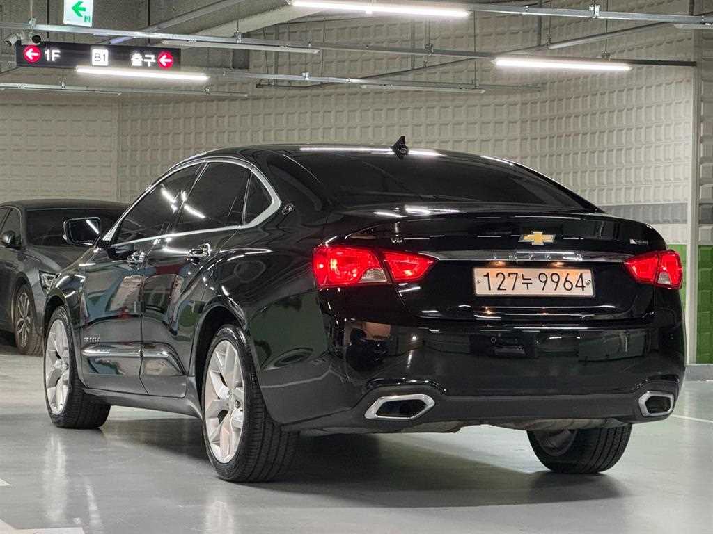 Chevrolet Impala - Vista 4