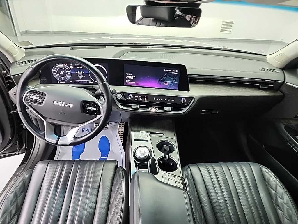 KIA K8 - Vista 7