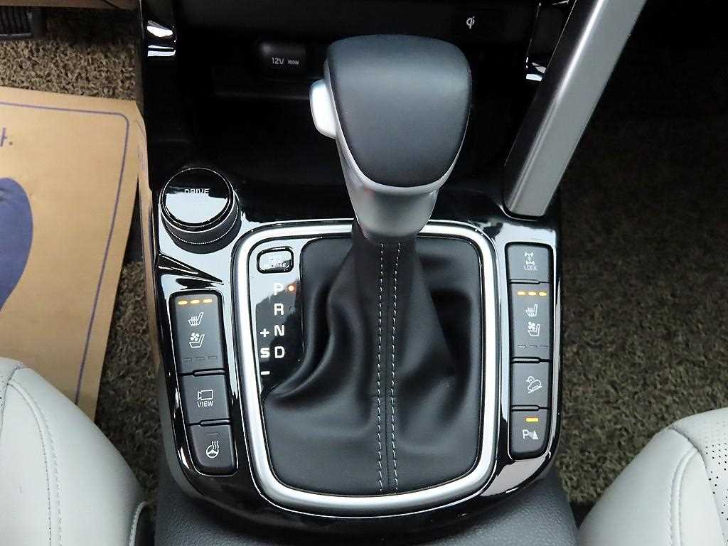 KIA Seltos - Vista 10