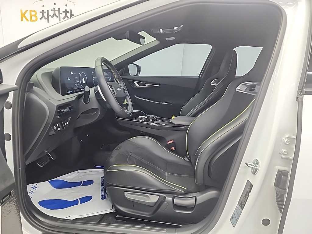 KIA EV6 - Vista 11