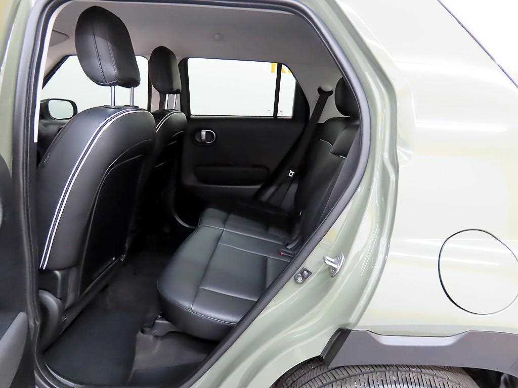 HYUNDAI Casper - Vista 6