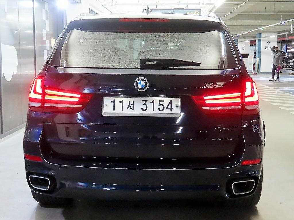 BMW X5 - Vista 5