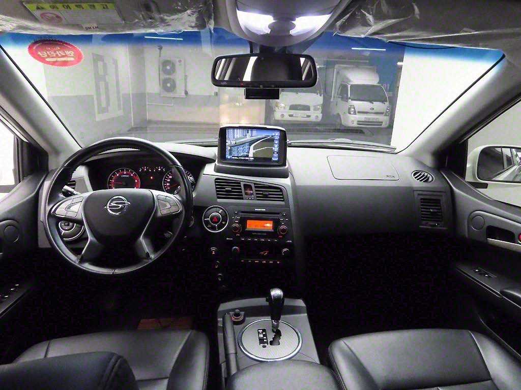 Ssangyong Korando - Vista 6