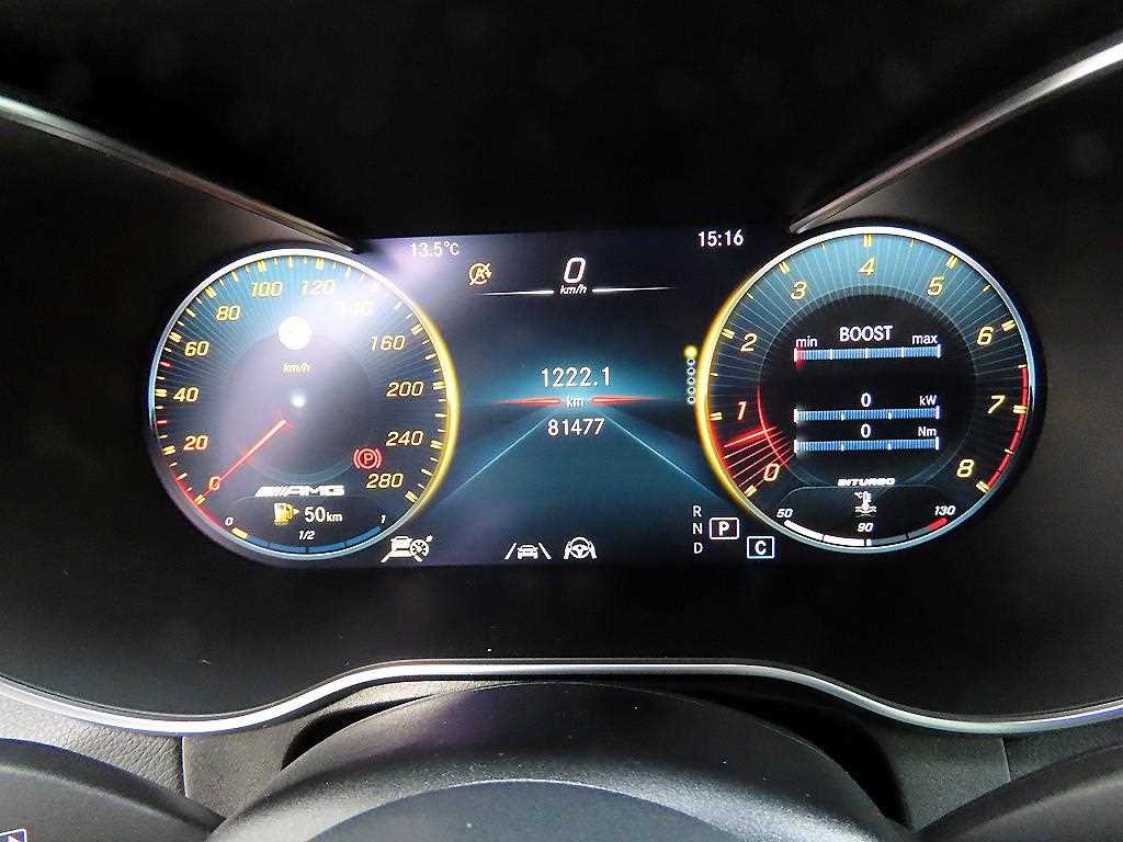 Mercedes Benz GLC Class - Vista 9