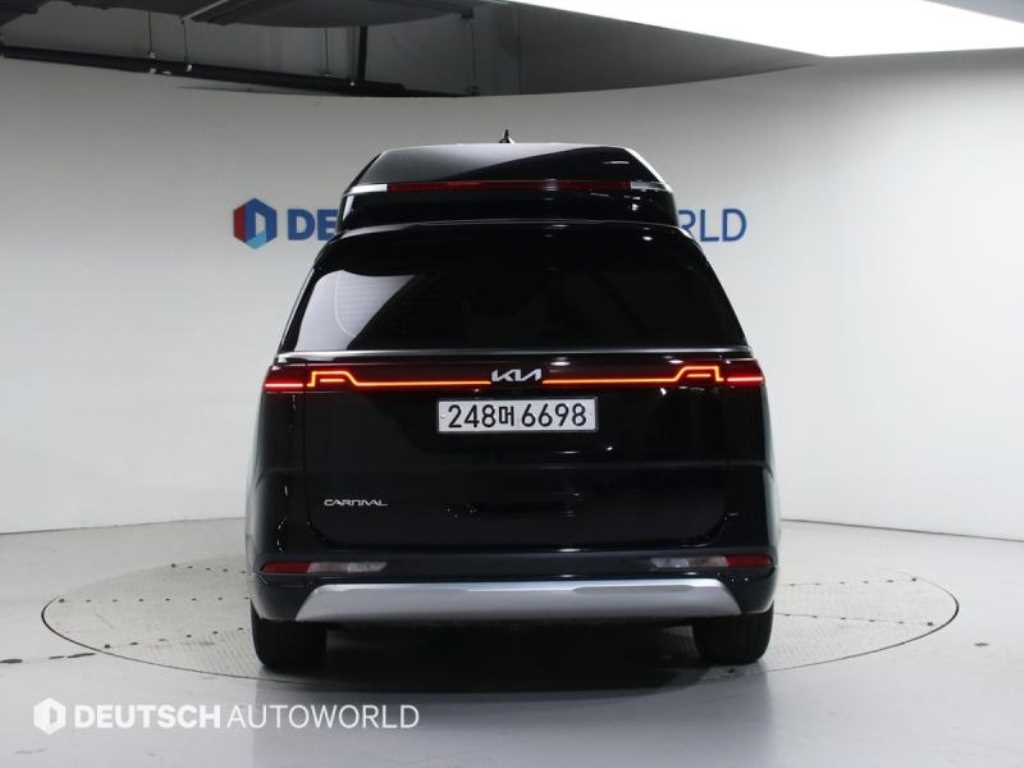 KIA Carnival - Vista 4